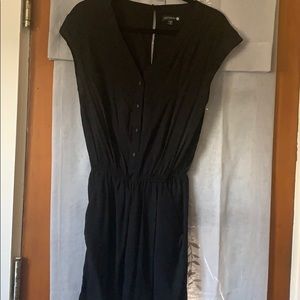 Black basic romper